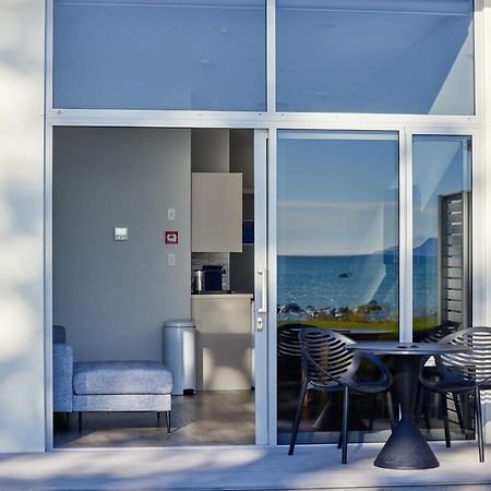 Shearwater Apartments カイコウラ エクステリア 写真